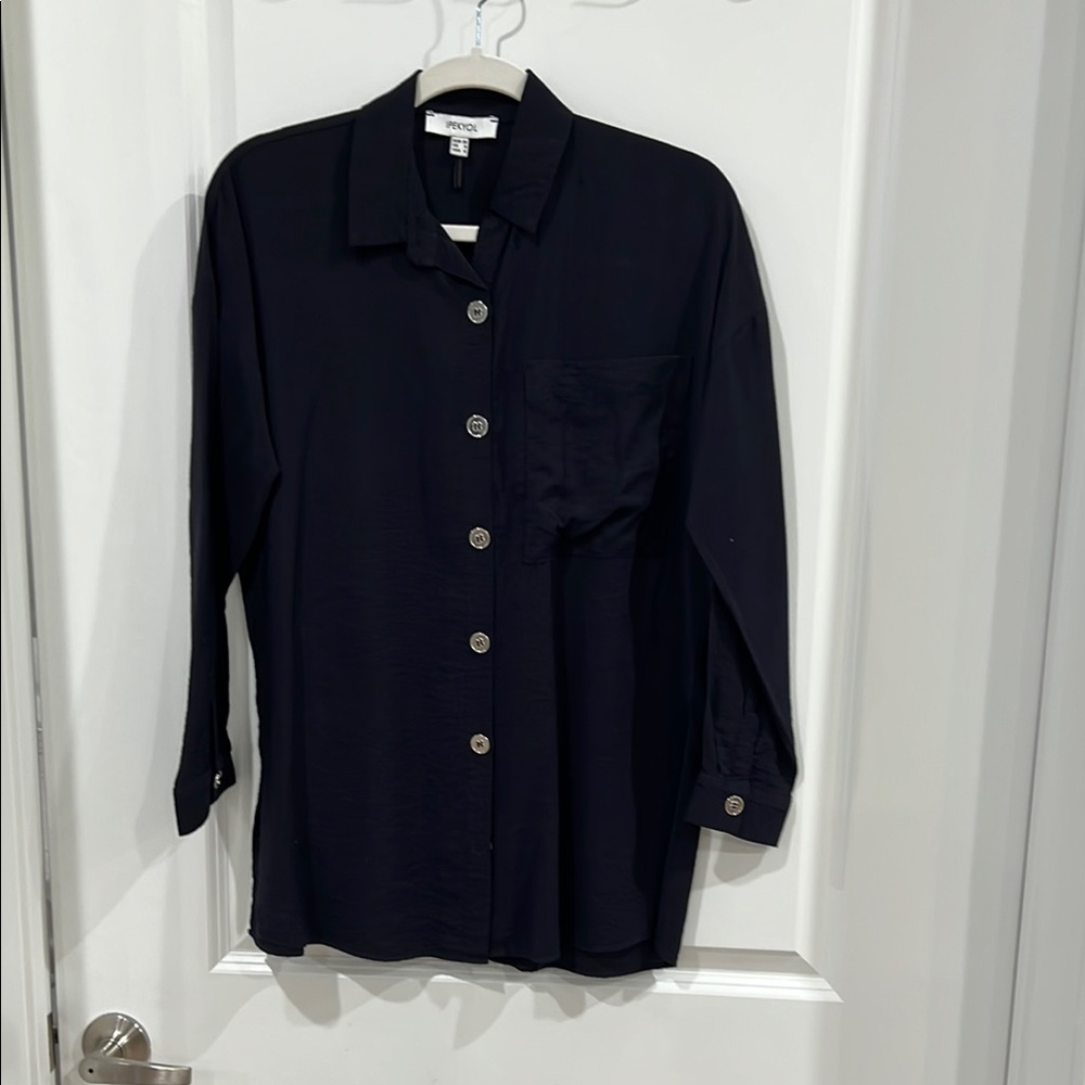 Nic+Zoe Black Button-Up Shirt